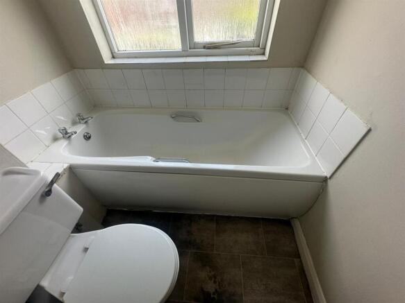 42b Sherwood Road photo 1.JPG