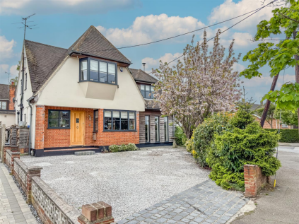 Grove Road, Rayleigh