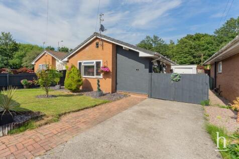 Dereham Avenue, Upton, CH49