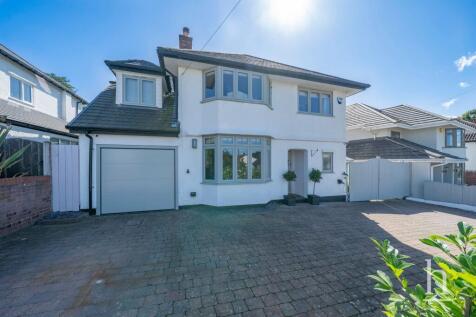 Warwick Drive, West Kirby, CH48