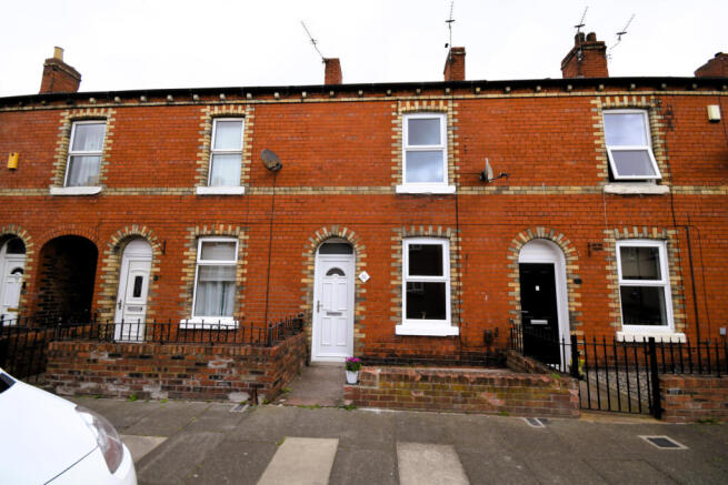 Newly Refurbished 2 Bed House