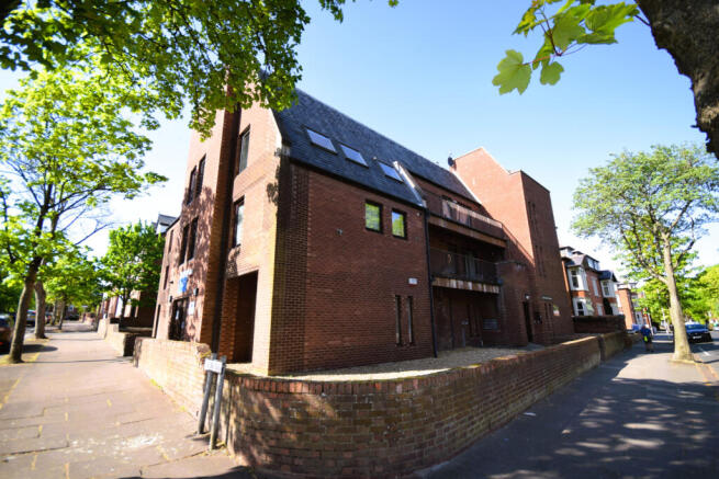 City Centre 2 Bed Flat