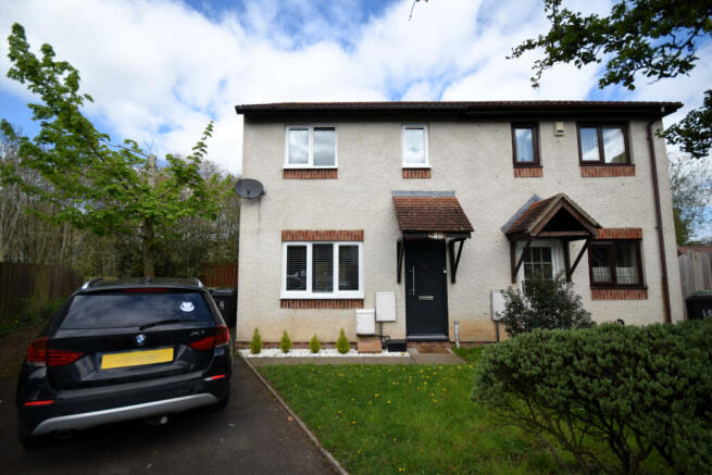 3 Bedroom semi detached house available to rent.