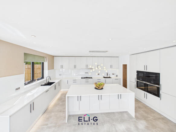 A must see move in ready high end 7 bed semi on S