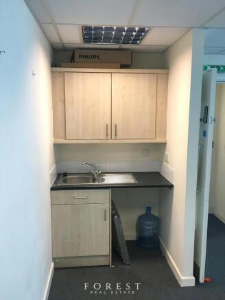 Bermer Place_FF Kitchnette.JPG