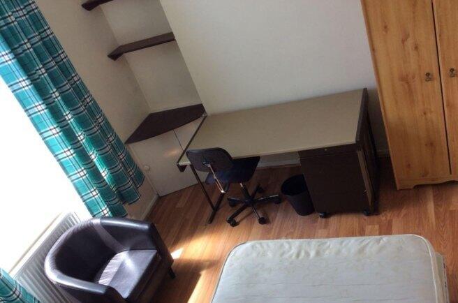 broadway-cf37-1bd-908705