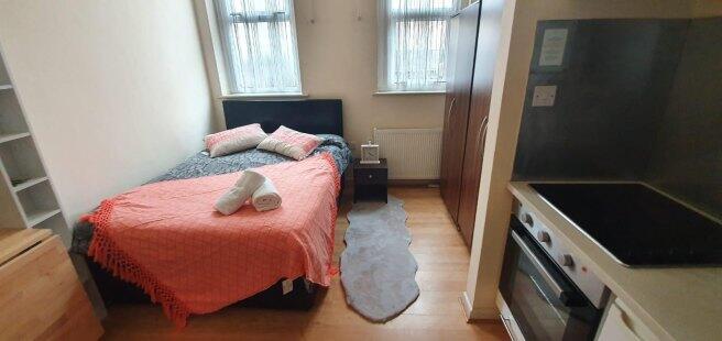 brondesbury-park-nw6-7ay-981206