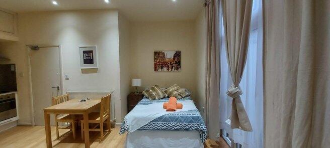 brondesbury-park-nw6-7ay-981738