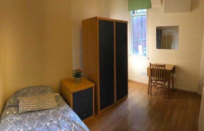 brondesbury-park-nw6-7ay-981739