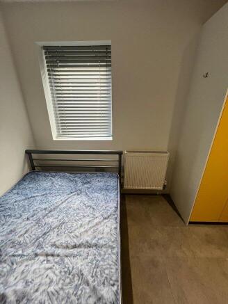 darnley-street-st4-2bh-992166