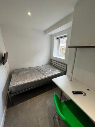 watford-street-st4-2ew-992535