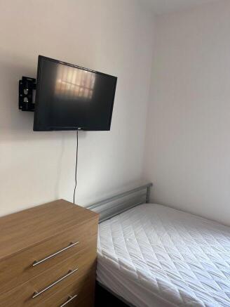 furness-road-m14-6lx-993271