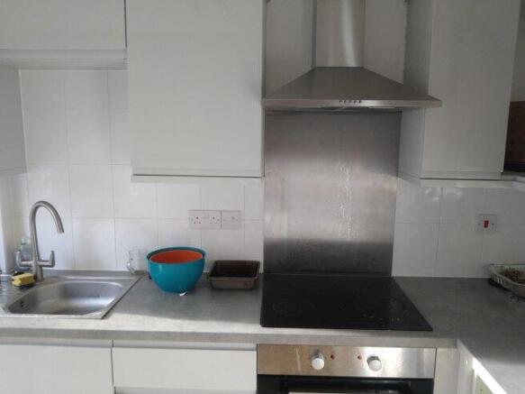 verwood-close-ct2-7hs-932502