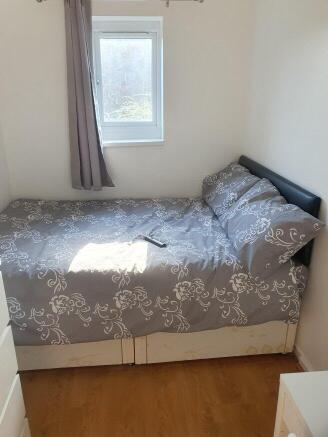 brough-close-b7-5hx-953107