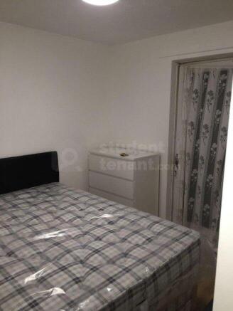 brough-close-b7-5hx-914989