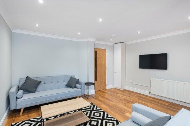 cowden-close-gu9-9fg-914335