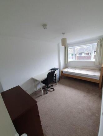 dollis-drive-gu9-9qd-916553