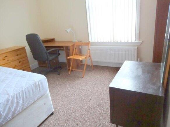 newcombe-road-cv5-6nh-912615