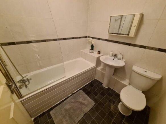 sangha-apartments-le1-6ap-992993