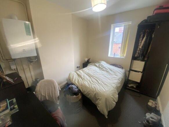 east-park-road-le5-5hh-995583