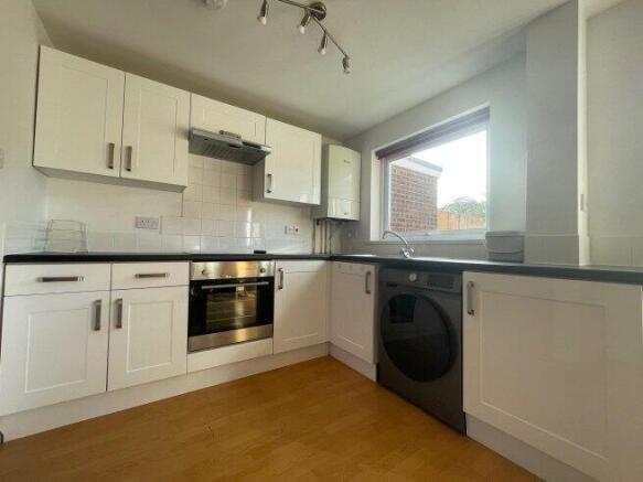 bishops-way-ct2-8ds-1015497