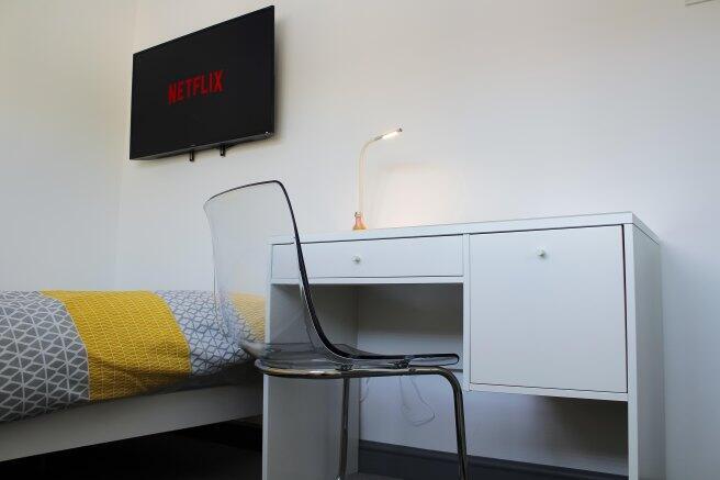 charter-street-me7-1nq-920812