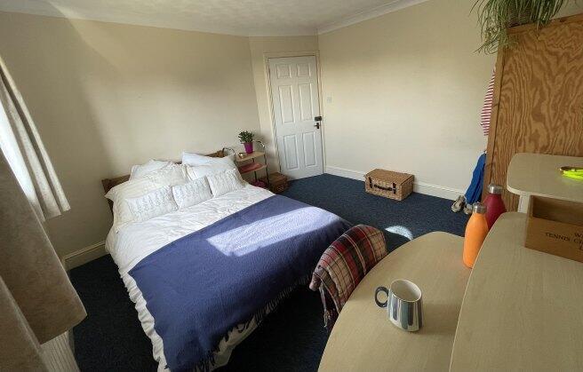 hunton-gardens-ct2-7tt-931717