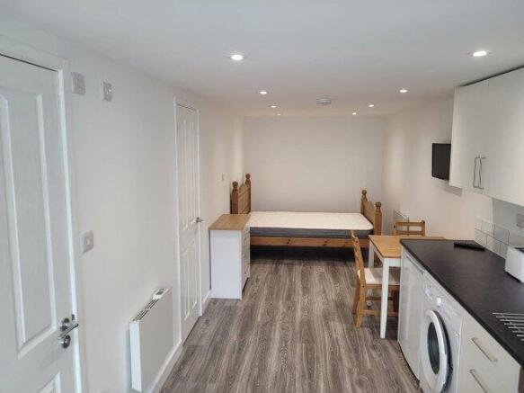 chestnut-avenue-gu9-8ul-959036