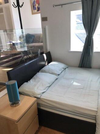 ross-street-cb1-3bp-1034521