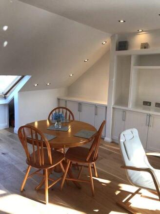 ross-street-cb1-3bp-1034522