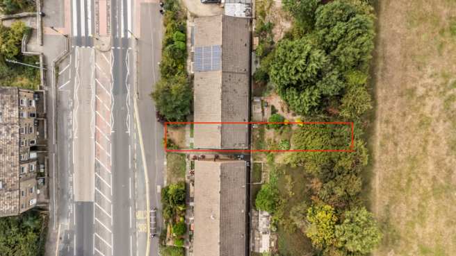 Drone 04 Red Line