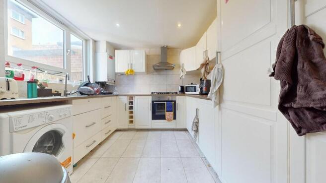 Kitchen 3