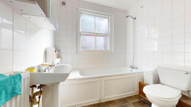 2nd floor bath wc...