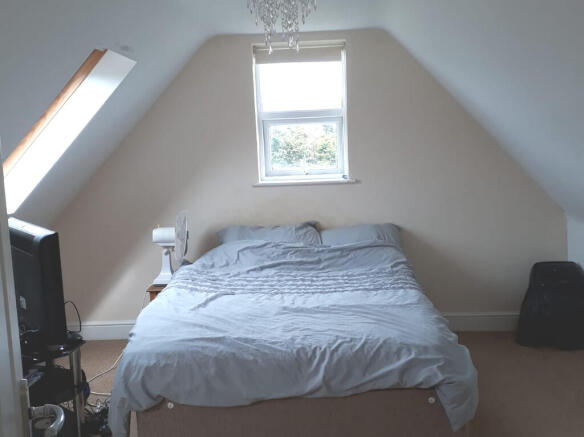 Bedroom (2)