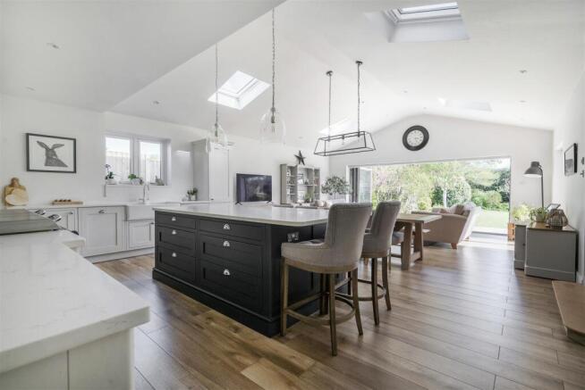 Kitchen/Living/Dining