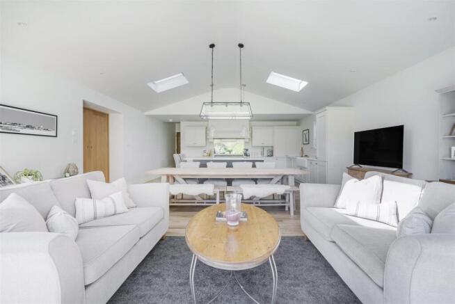 Kitchen/Living/Dining