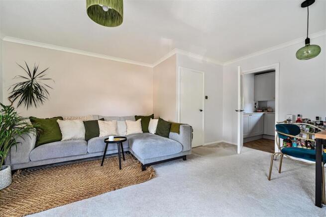 Living/Dining Room