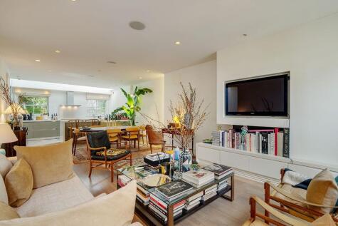 Lexham Mews, London, W8