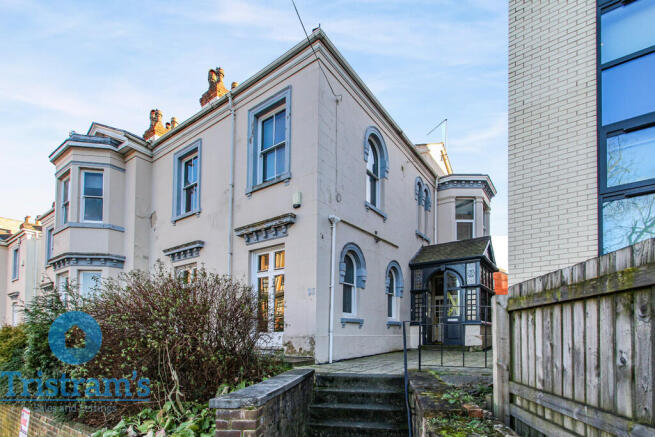 Untitled design -...