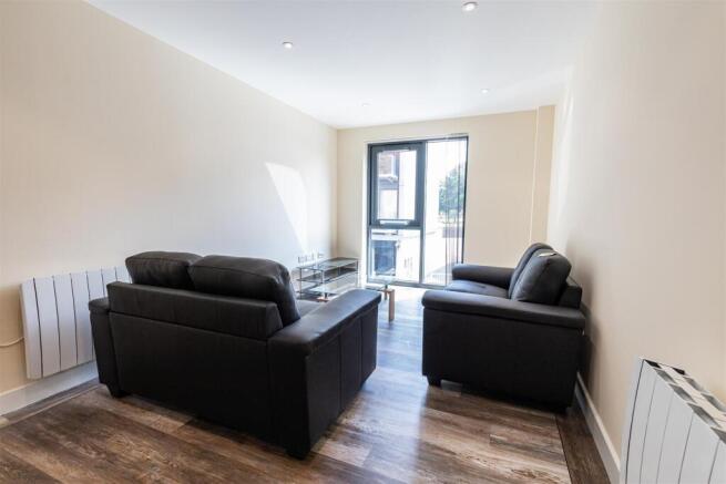 Ecco Sheffield Flat 8-7.jpg