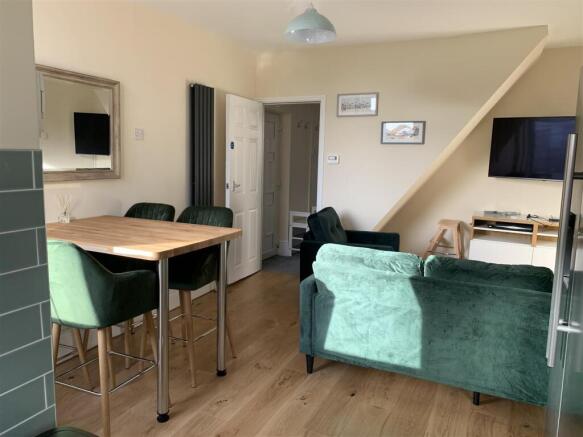 Living Room 1.JPG
