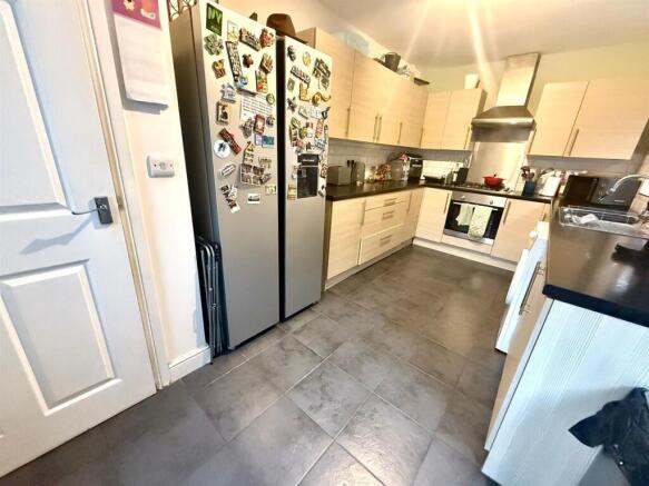 PHOTO-2025-11-06-12-38-43 3.jpg