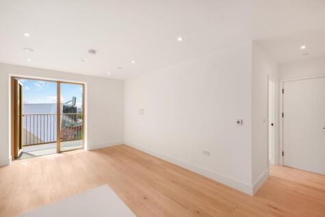 Hive House , Capital Interchange Way Brentford TW8