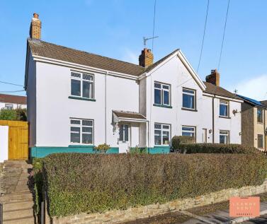 Sunny Bank Terrace, Machen, CF83