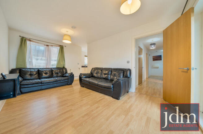 9e96c307-27af-40e...