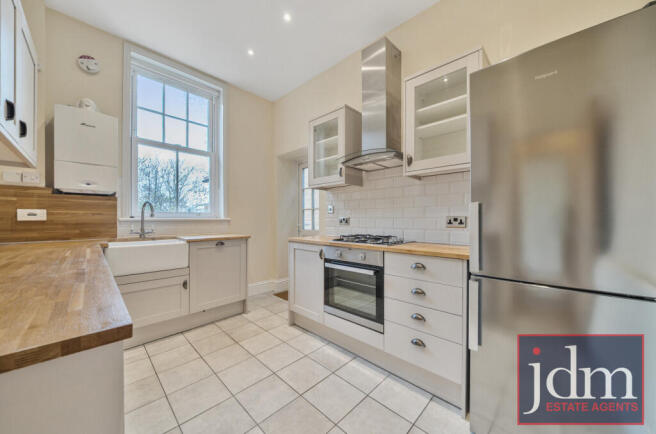 28adf8ae-fa79-46a...