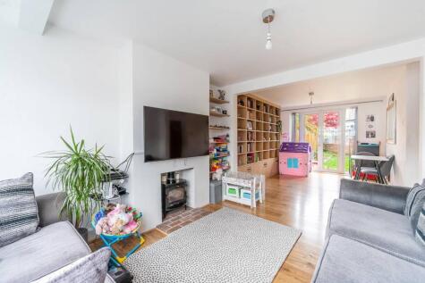 Felbridge Avenue, Stanmore, HA7