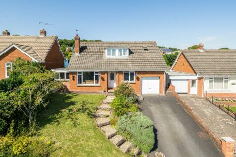 Crediton - 4 bedroom bungalow for sale