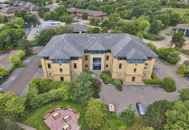 2500 The Crescent Building.jpg