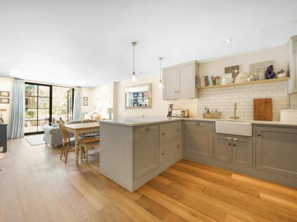 Brondesbury Villas, london, NW6